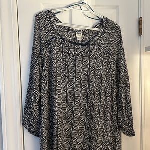 Lucky Brand Navy Blue and Ivory White Patterned Blouse